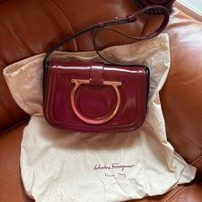 Salvatore Ferragamo Patent Leather Shoulder Bag #QY7R8L