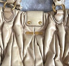Leather Miu Miu Matelassé handbag, ivory leather #QYE6UD