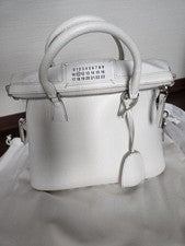 MAISON MARGIELA 5AC Medium Shoulder Bag Leather #QY7K4U