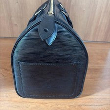 LOUIS VUITTON Epi Speedy 30 Black #QY3FT5