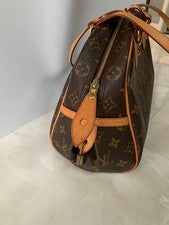Louis Vuitton Monogram Handbag #QYFWCK