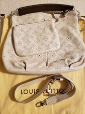 LOUIS VUITTON Selene White Mahina Leather Handbag #QYKTCT