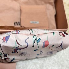 Extremely beautiful item✨miu miu pouch floral pattern pink floral with handle