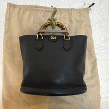 GUCCI Diana Medium Black Leather Handbag #QYBTM2