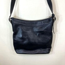 COACH 00s COACH Legacy Shoulder Bag, Old Coach Leather, Black #QYFNTJ