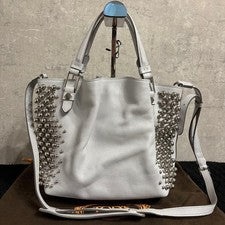 TOD'S 2-way handbag/shoulder bag, flower design, gray with studs. #QYDQFX