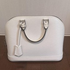 LOUIS VUITTON Alma PM White Bag #QYJAQ9