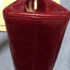 LOUIS VUITTON Roxbury Drive Monogram Vernis Pomme d Amour Red #QY2U91