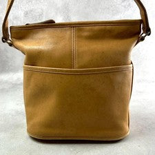 COACH Old Coach Leather Shoulder Bag, Camel, Classic, Made in USA #QY2KS1