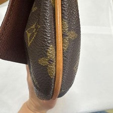 LOUIS VUITTON Monogram Shoulder Bag #QYKED5