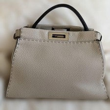FENDI Medium Selleria Peekaboo White Women #QY2E7A