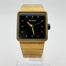 THE QUATRO Japanese (Japanese) Gold NIXON #QYIV4B