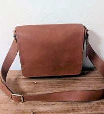 USA-made Old Coach Camel #QY00WM