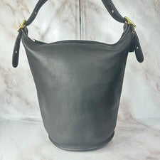COACH Classic Leather Bucket Bag Black #QYGIEL