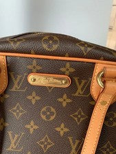 Louis Vuitton Monogram Handbag #QYFWCK