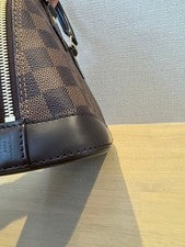 Louis Vuitton Damier Canvas Handbag #QYC915