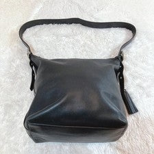 Old Coach Shoulder Bag, Tassel, Glove Leather, Black #QY6NDU