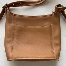 COACH Old Coach Shoulder Bag, Glovetanned Leather, Beige, USA #QY3NTZ
