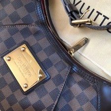 LOUIS VUITTON Damier Thames GM Shoulder Bag #QY61DK
