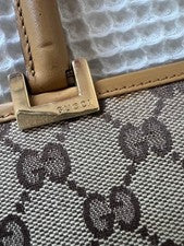 GUCCI GG Canvas Handbag #QY4Q2F
