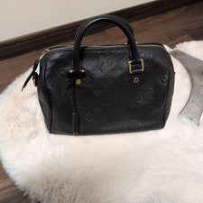 LOUIS VUITTON Embossed Logo Handbag Black Leather W26xH20xD15cm Handbag #QYA477