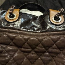 CHANEL quilted handbag, brown #QYAC74