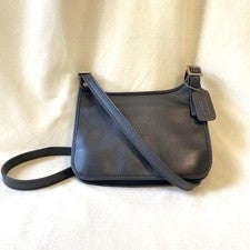 Coach USA-made Old Coach 9142 Leather Shoulder Bag, Black #QYIVS5