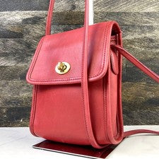 Old Coach Turnlock Shoulder Bag, Red Glovetanned Leather #QY0FUU