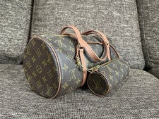 Louis Vuitton Papillon 30 Monogram with Pouch #QY61S0