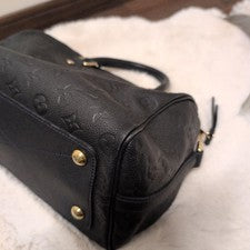 LOUIS VUITTON Embossed Logo Handbag Black Leather W26xH20xD15cm Handbag #QYA477
