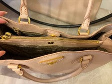 PRADA Galleria Saffiano Leather Handbag Pink Beige GILDED Logo Pre-Owned Comm #QY4JC6