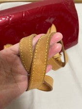 LOUIS VUITTON Vernis Handbag, Red #QYI1PL